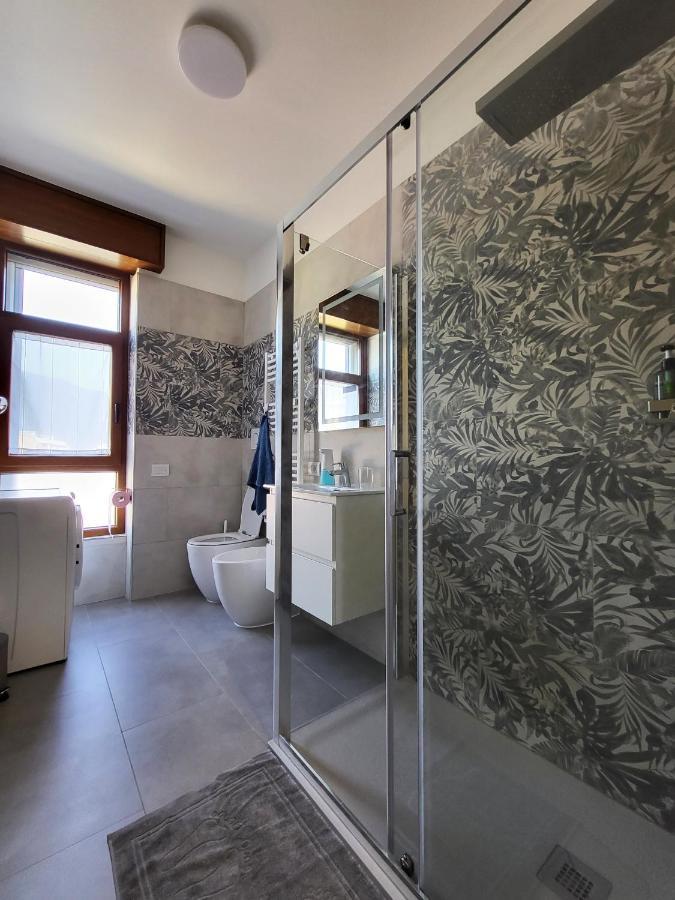 Casa Lariana Appartement Lecco Buitenkant foto